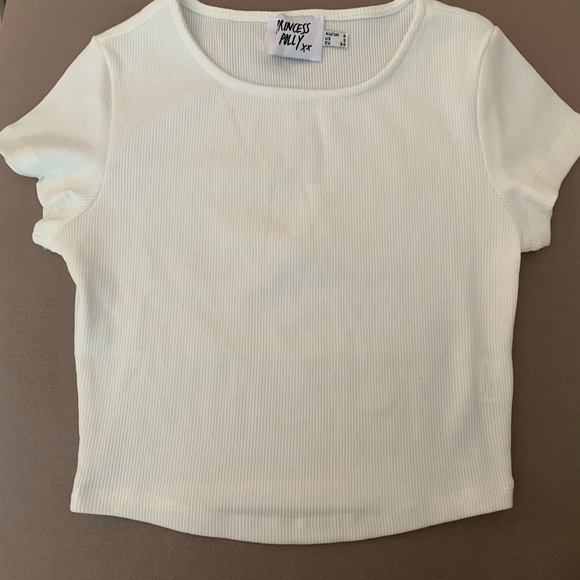 Princess Polly classic cropped tee - Picture 2 of 4